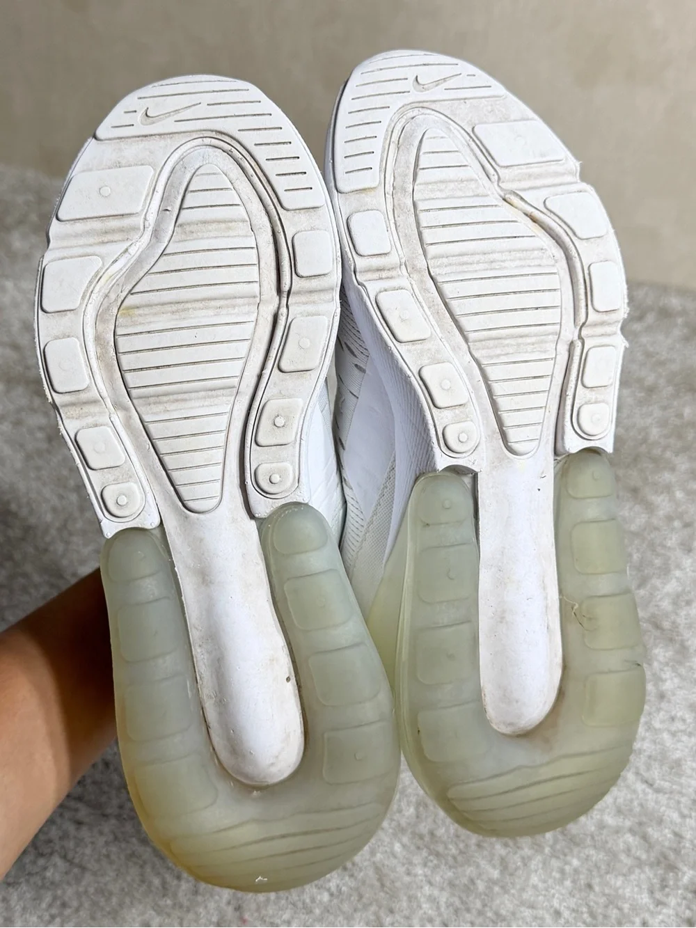 Nike Kids Youth Air Max 270 Trainers Sneaker Shoes in White 4Y